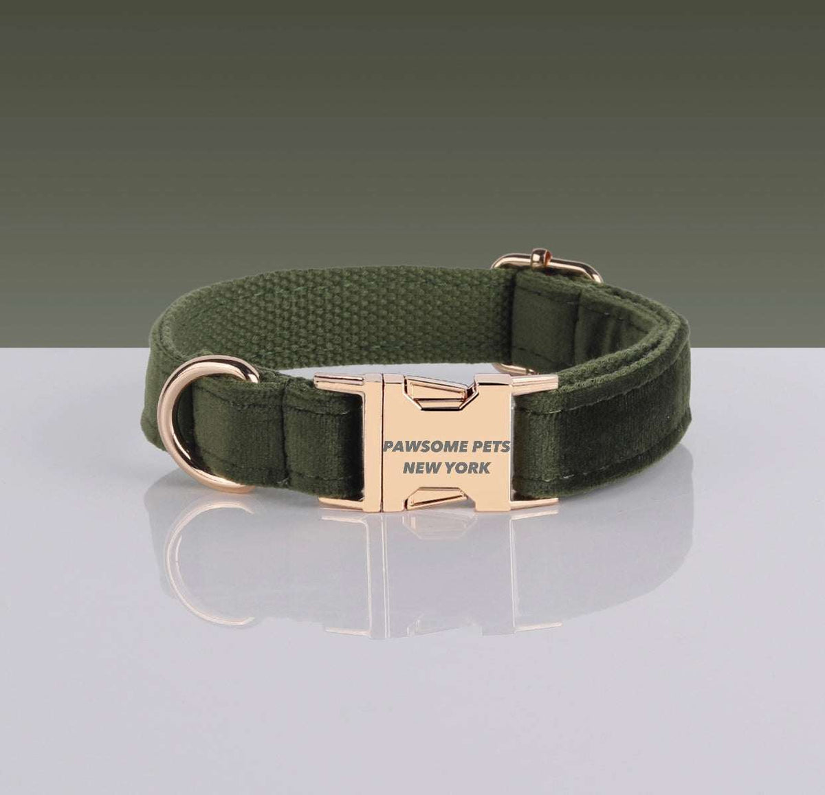 PAWSOME DOG COLLAR in olive green nylon with gold metal buckle and D-ring, adjustable with a soft fabric finish.